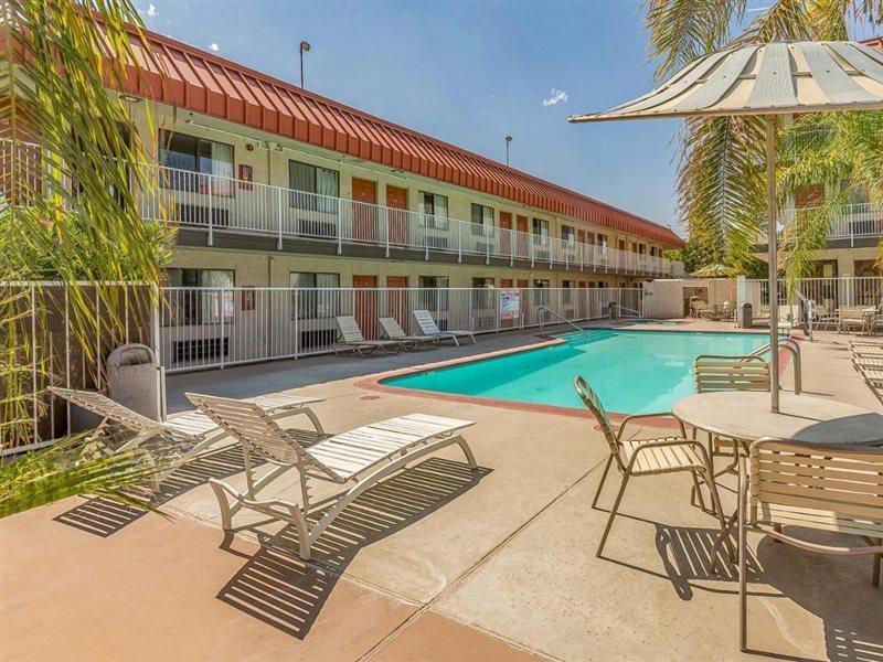 Motel 6-Fresno, Ca - Yosemite Hwy Zewnętrze zdjęcie