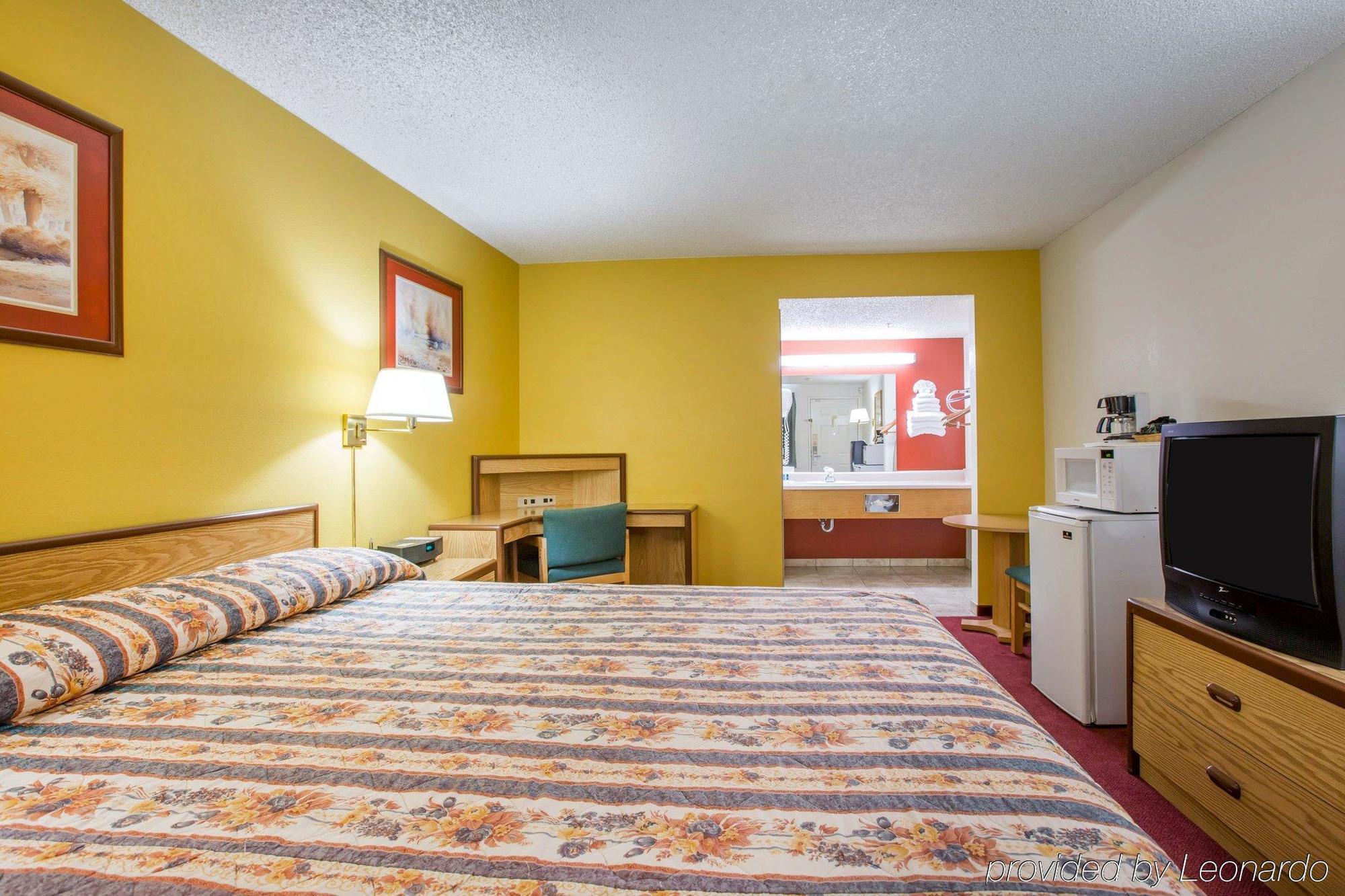 Motel 6-Fresno, Ca - Yosemite Hwy Zewnętrze zdjęcie