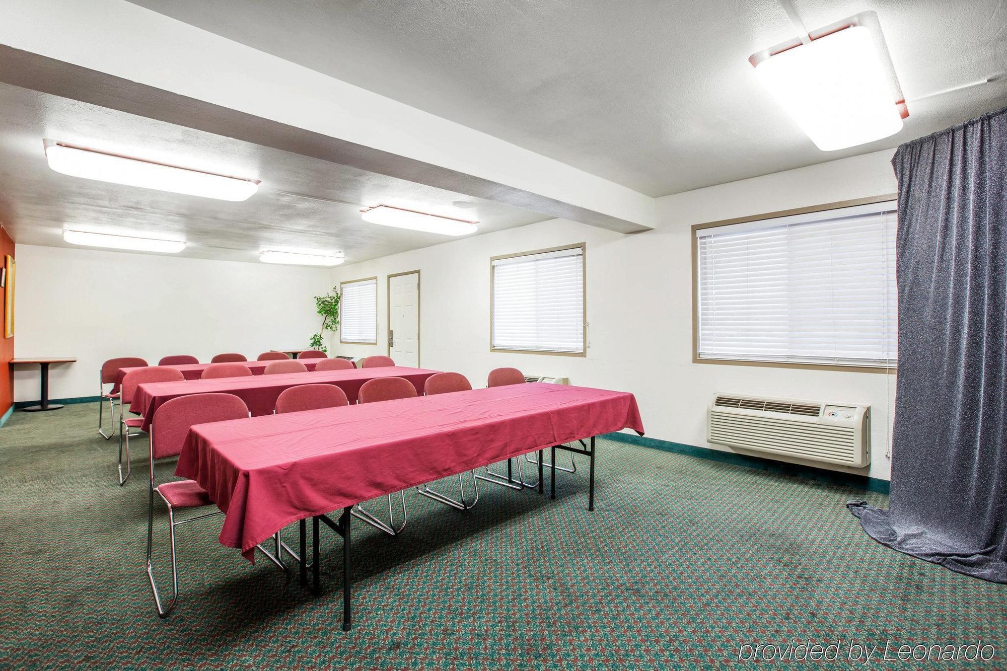 Motel 6-Fresno, Ca - Yosemite Hwy Zewnętrze zdjęcie