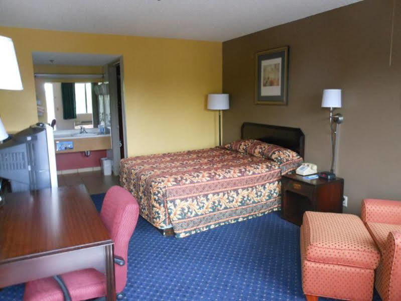 Motel 6-Fresno, Ca - Yosemite Hwy Zewnętrze zdjęcie