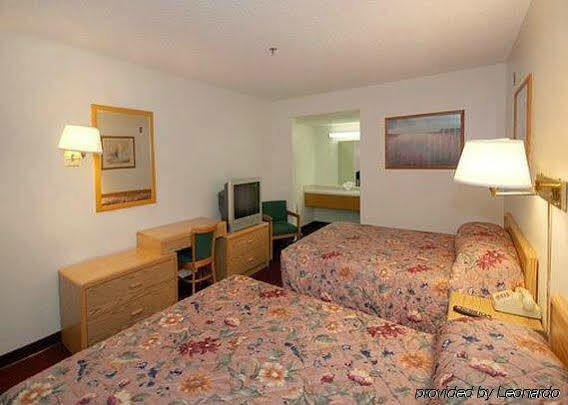 Motel 6-Fresno, Ca - Yosemite Hwy Zewnętrze zdjęcie